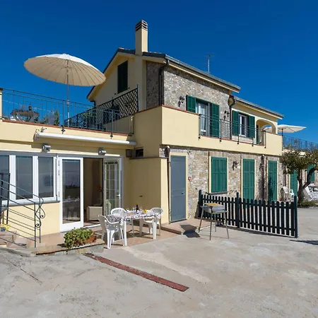 Primavera - Pgi132 By Interhome