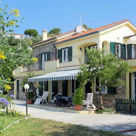 Primavera - Pgi132 By Interhome *