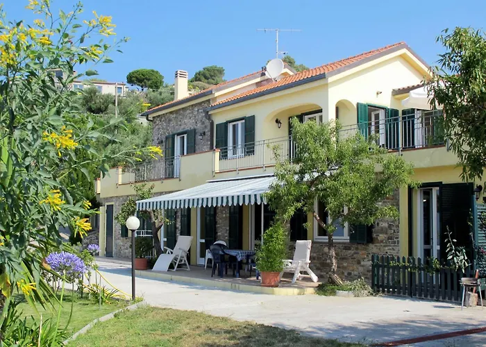 Primavera - Pgi132 By Interhome *